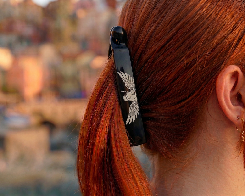 Customized Banana Hairclip - Black